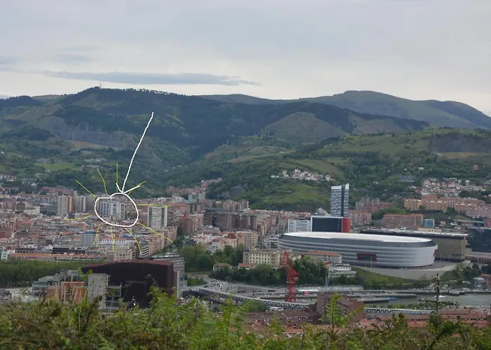 Superviews, Parking 24H Vigilado Incluido Y Netflix En Habitacion Independiente Con Bano Privado En Apartamento Particular, Francais&English